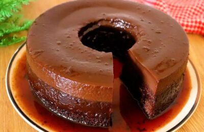 Bolo Pudim De Chocolate Cremoso Com Duas Camadas Irresistíveis....