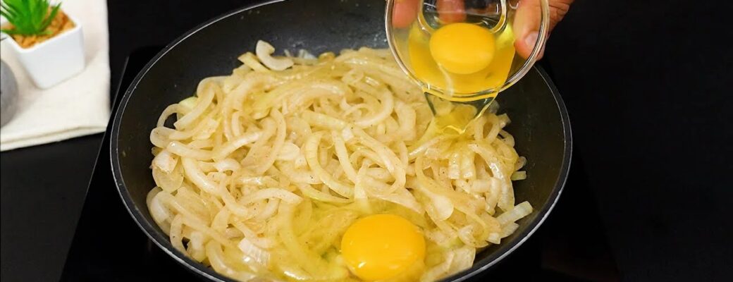 Receita Cebola Com Ovos Super Irresistível é Ideal Para Qualquer Hora Do Dia. Prática, Rápida...