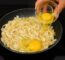 Receita Cebola Com Ovos Super Irresistível é Ideal Para Qualquer Hora Do Dia. Prática, Rápida...