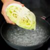 Salada De Repolho Colorida Cousada Com Maionese é Prática, Saudável E Cheia De Sabor. Uma...