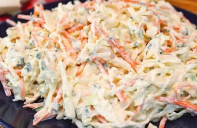 Receita De Salada De Repolho Com Frango Cremosa Deliciosa, Ideal Para O Almoço Em Família....