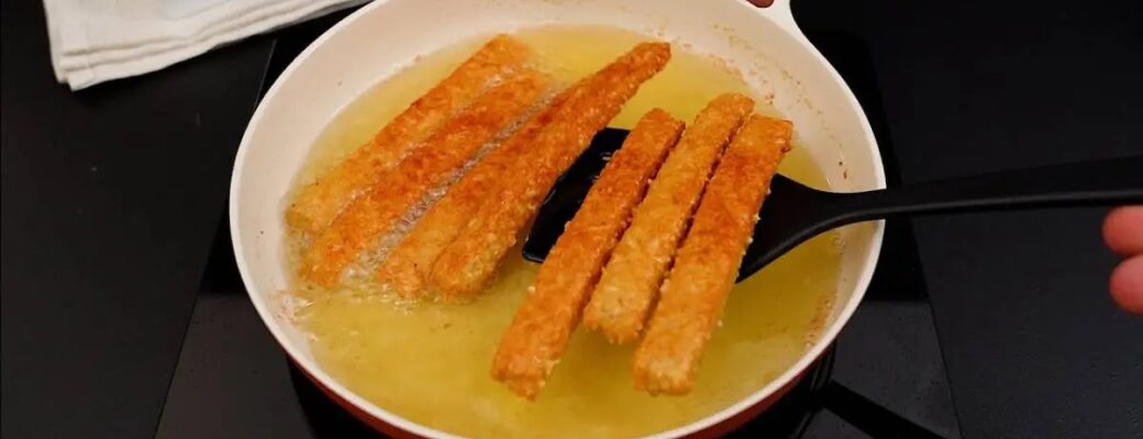Tiras Crocantes De Frango Com Molho Caseiro é O Petisco Ideal Para Surpreender Com Simplicidade...