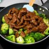 Tiras De Carne Com Brócolis Suculentas Demais é Uma Receita Rápida, Saudável E Perfeita Para...