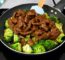 Tiras De Carne Com Brócolis Suculentas Demais é Uma Receita Rápida, Saudável E Perfeita Para...